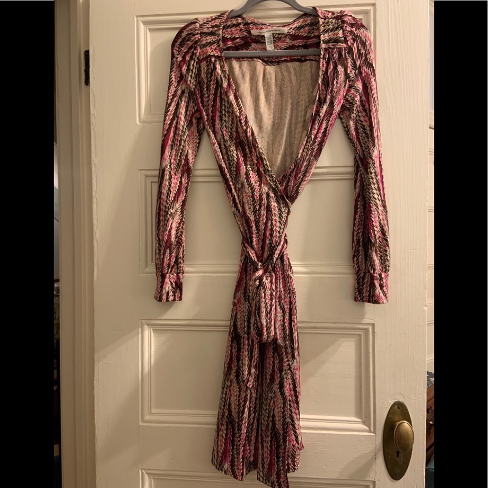 Diane Von Furstenberg vintage size 2